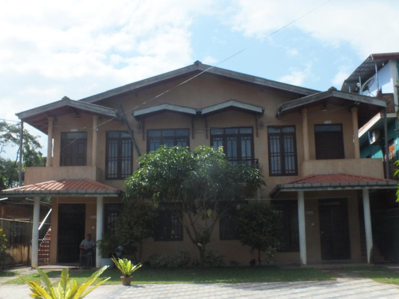 Hillsview Rest & Guest House Matale Exterior foto